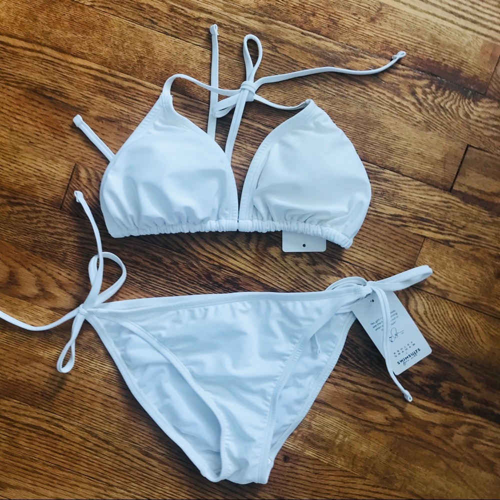 Ashley Graham X Swimsuits for All - L White